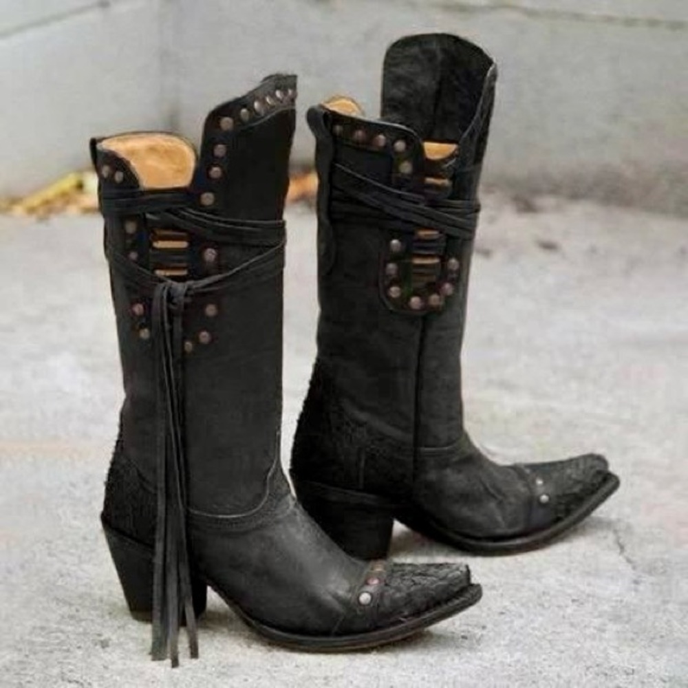 Corral Black Leather Western Heeled Boots with Stud Accents